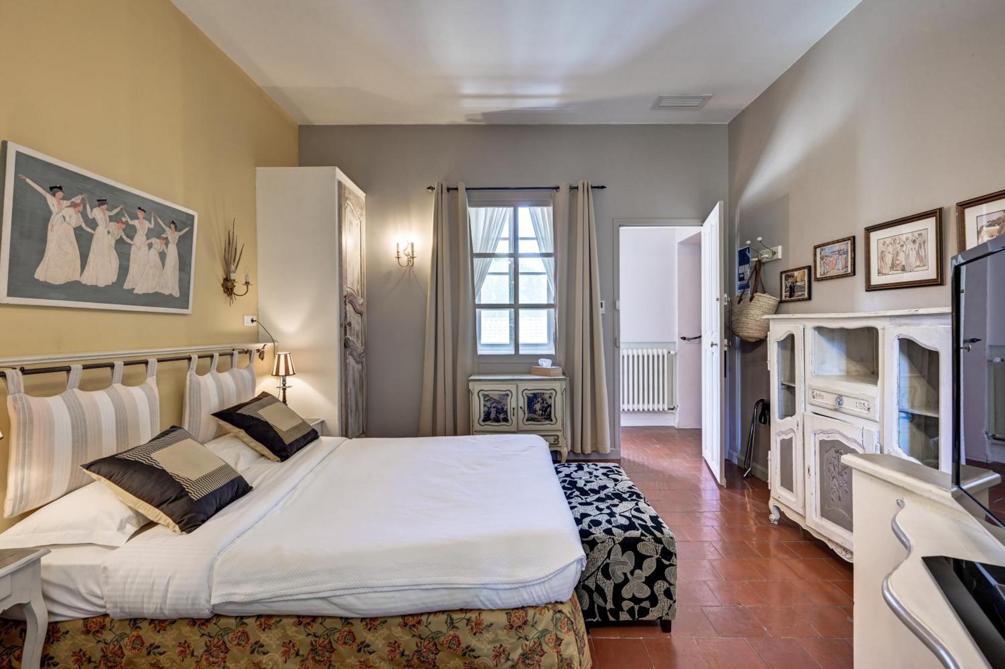 Mas Des Comtes De Provence Hotell Tarascon Exteriör bild